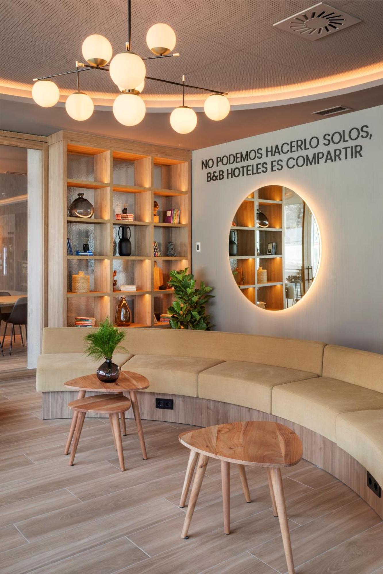 B&B Hotel Madrid Carabanchel Extérieur photo