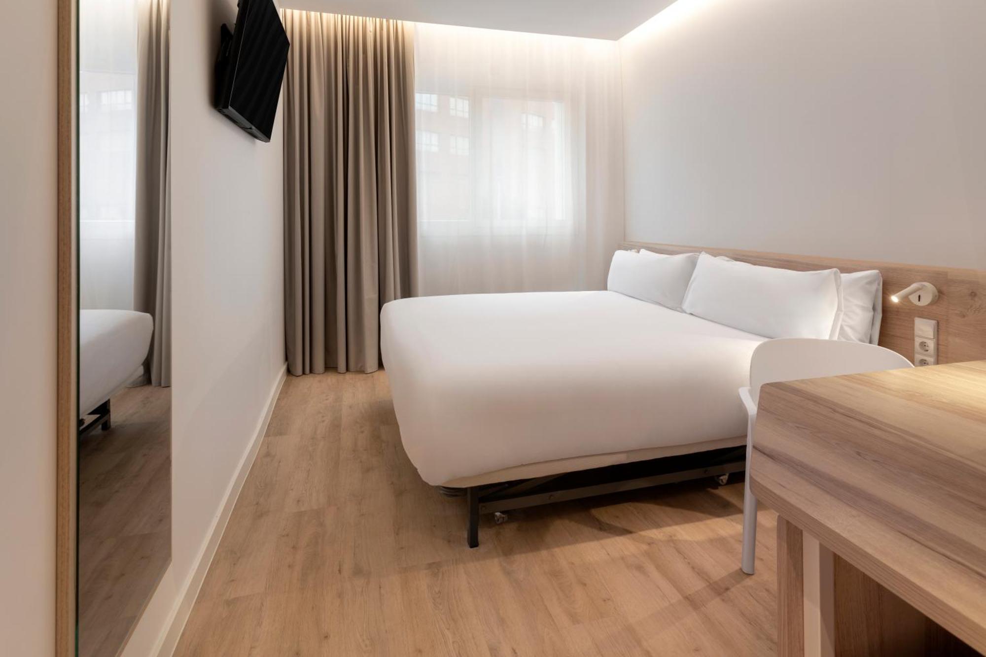B&B Hotel Madrid Carabanchel Extérieur photo